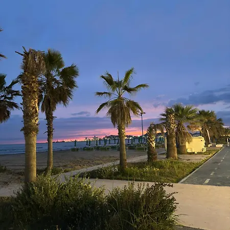 Epistay Cozy Near The * Durrës